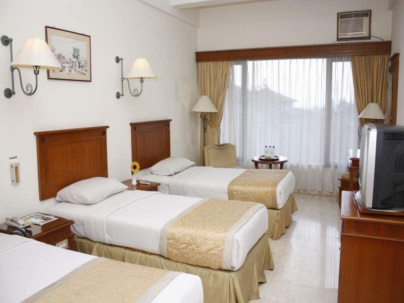 Hotel Parama Puncak Eksteriør bilde