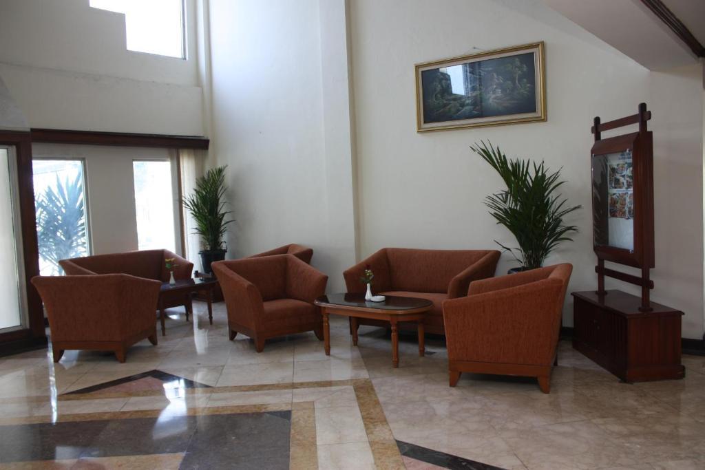Hotel Parama Puncak Eksteriør bilde